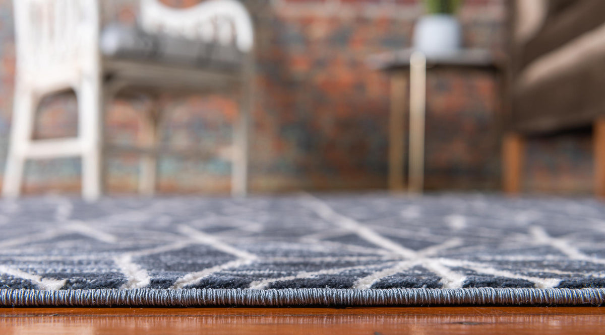 Elodie – Geometric Pattern Modern Rug