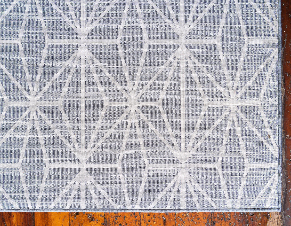 Elodie – Geometric Pattern Modern Rug