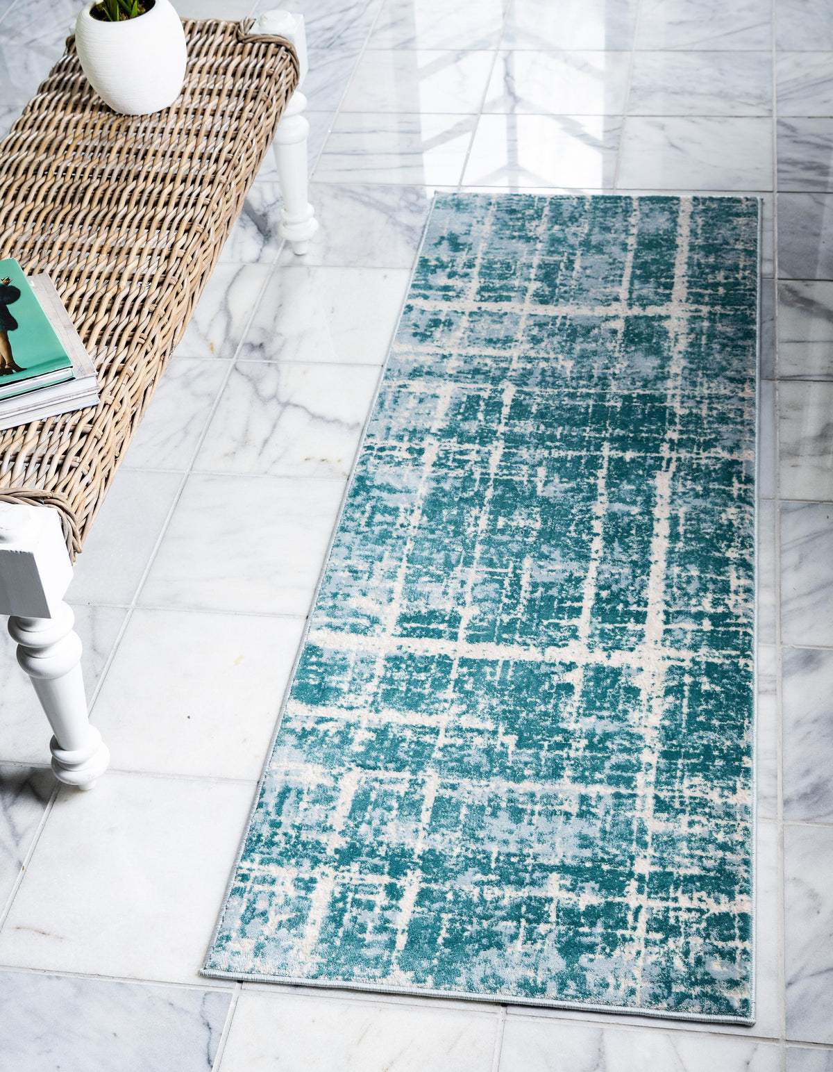 Manon – Distressed-Look Modern Area Rug