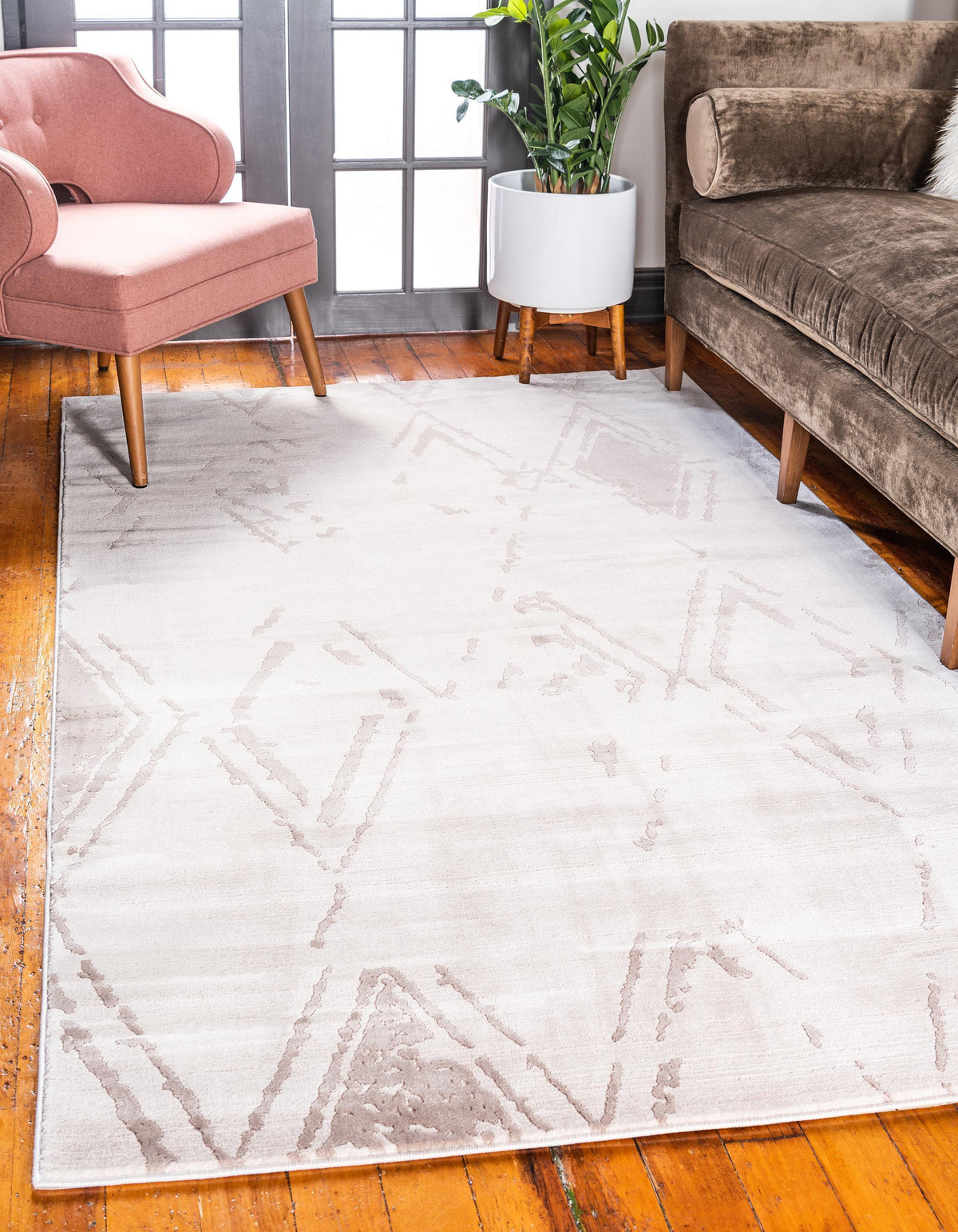Nimes – Faded Diamond Motif Area Rug