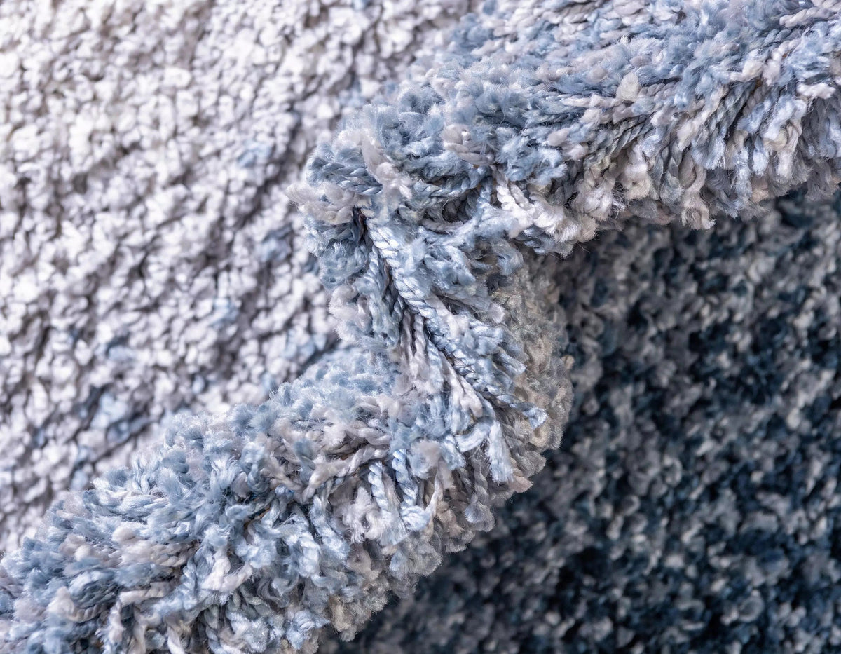 Delphine – Ombre Gradient Shag Rug