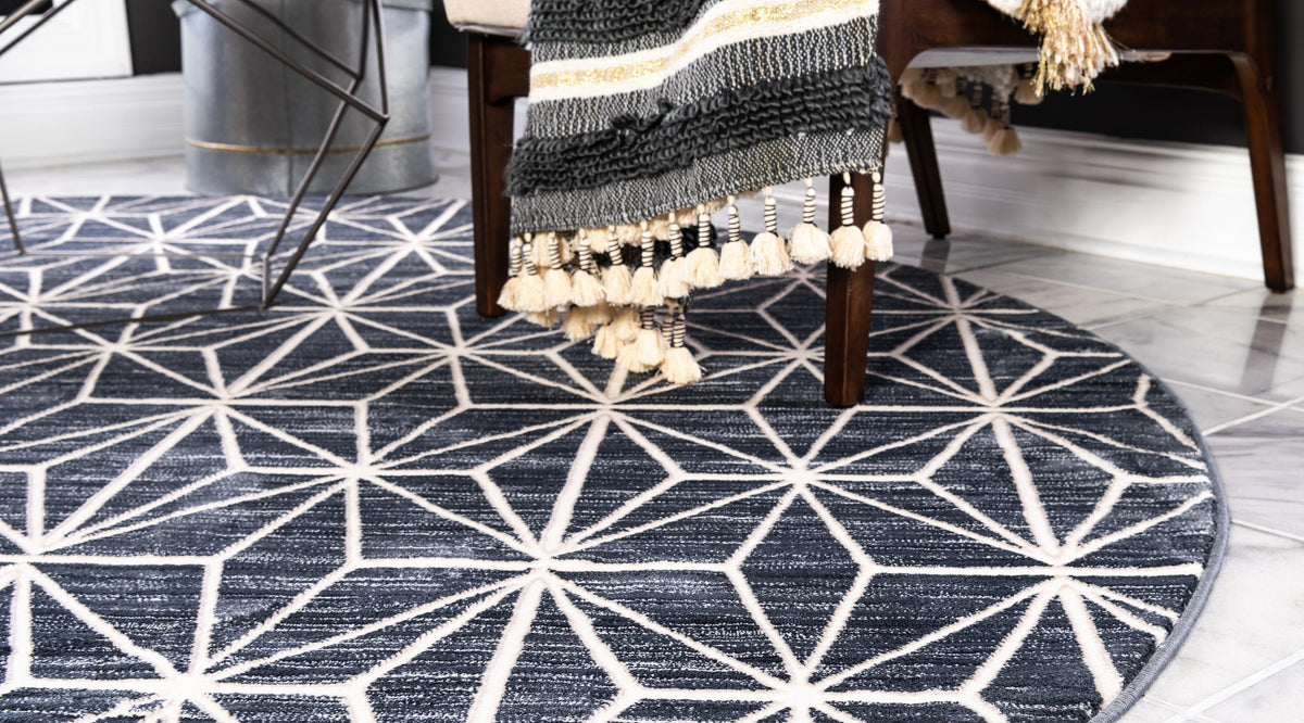Elodie – Geometric Pattern Modern Rug