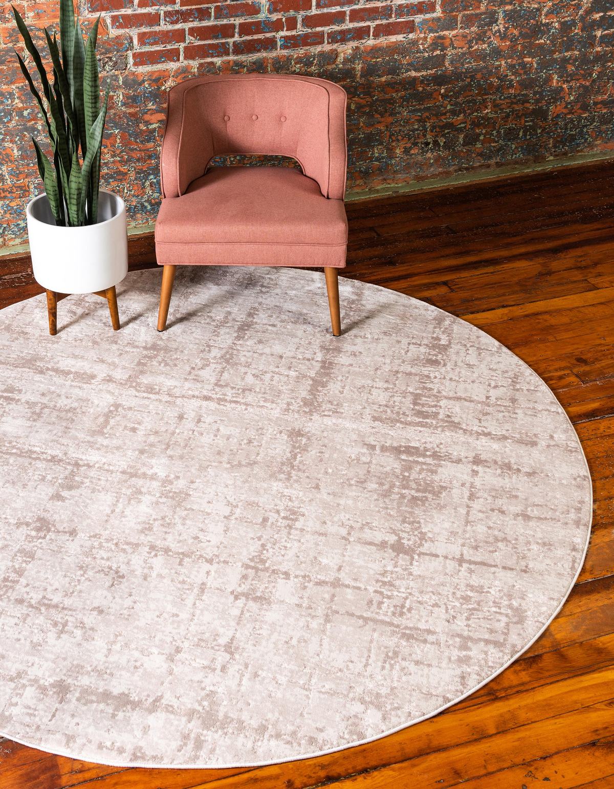 Manon – Distressed-Look Modern Area Rug