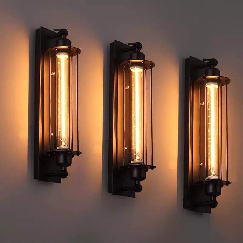 Rothwell – Industrial Iron Bar Wall Sconce