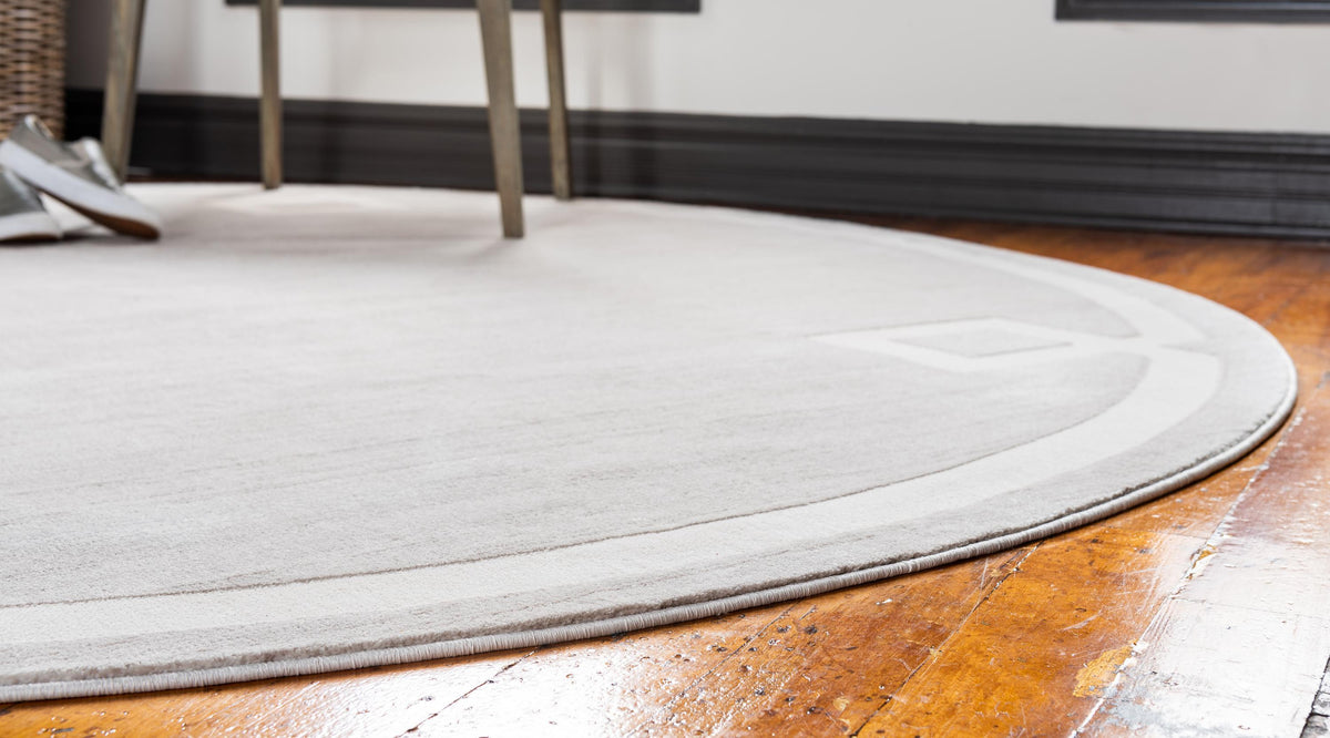 Reims – Bordered European-Style Area Rug