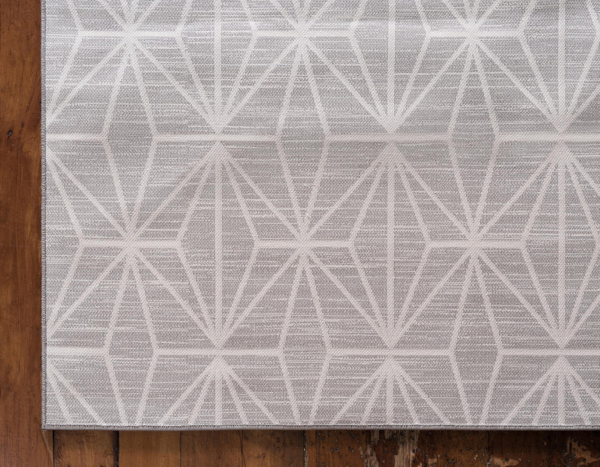 Elodie – Geometric Pattern Modern Rug