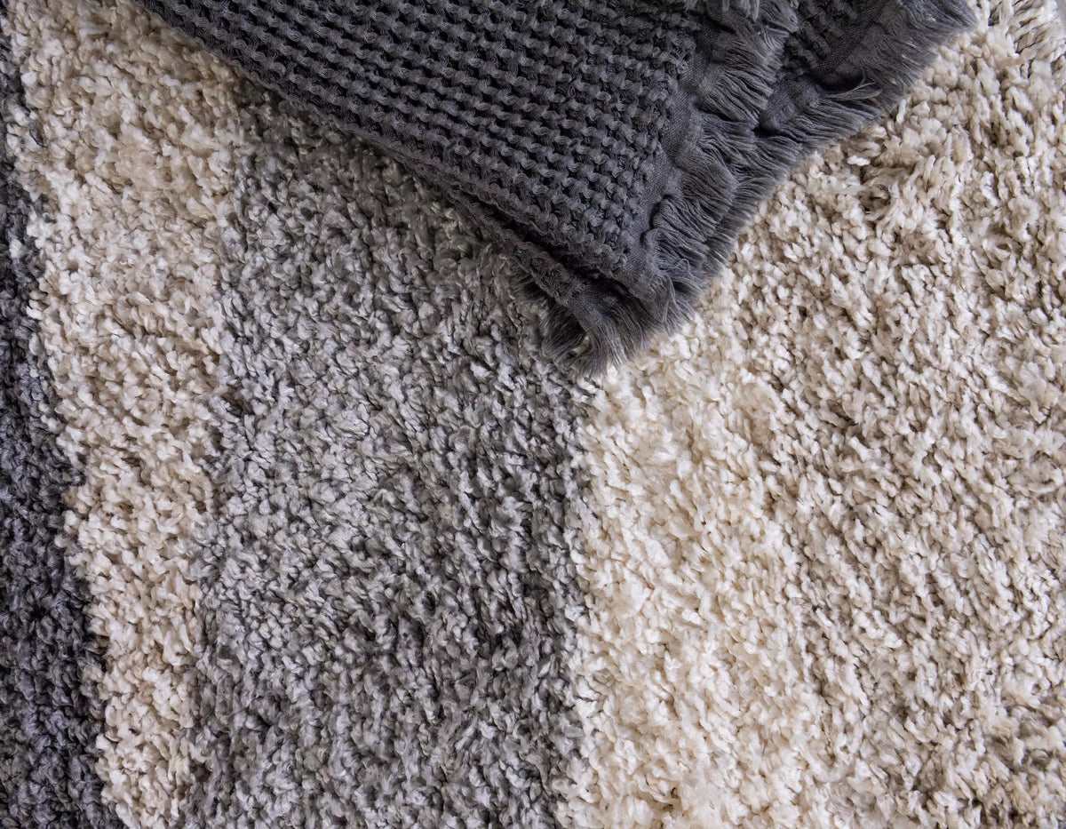 Vosges – Modern Two-Tone Shag Area Rug