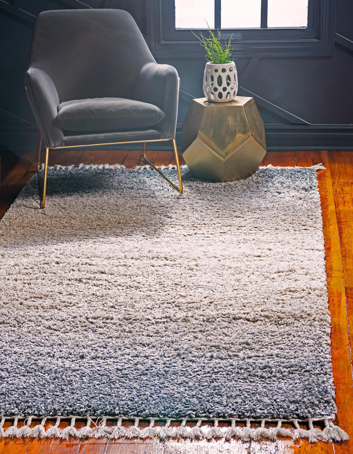 Delphine – Ombre Gradient Shag Rug