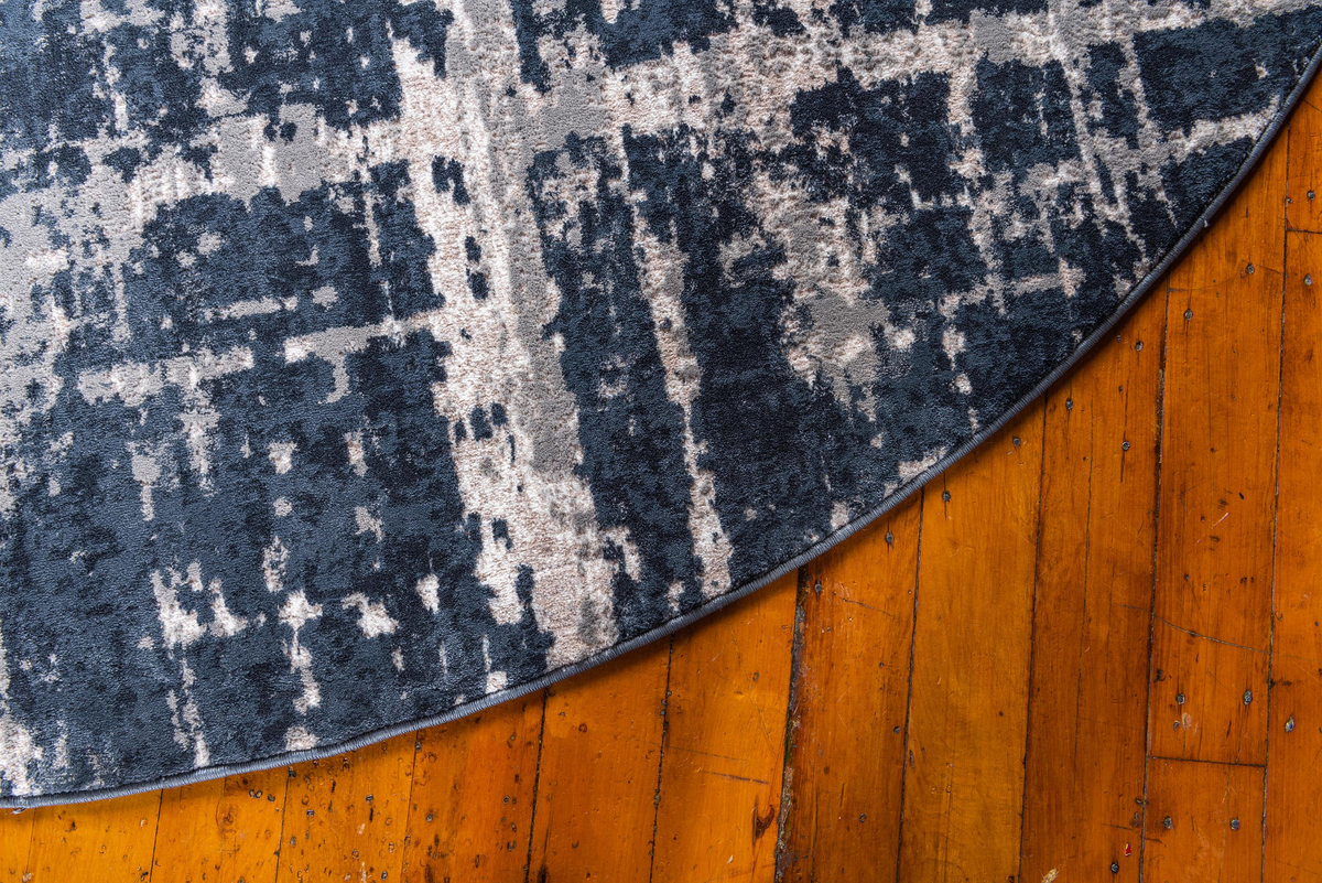 Manon – Distressed-Look Modern Area Rug