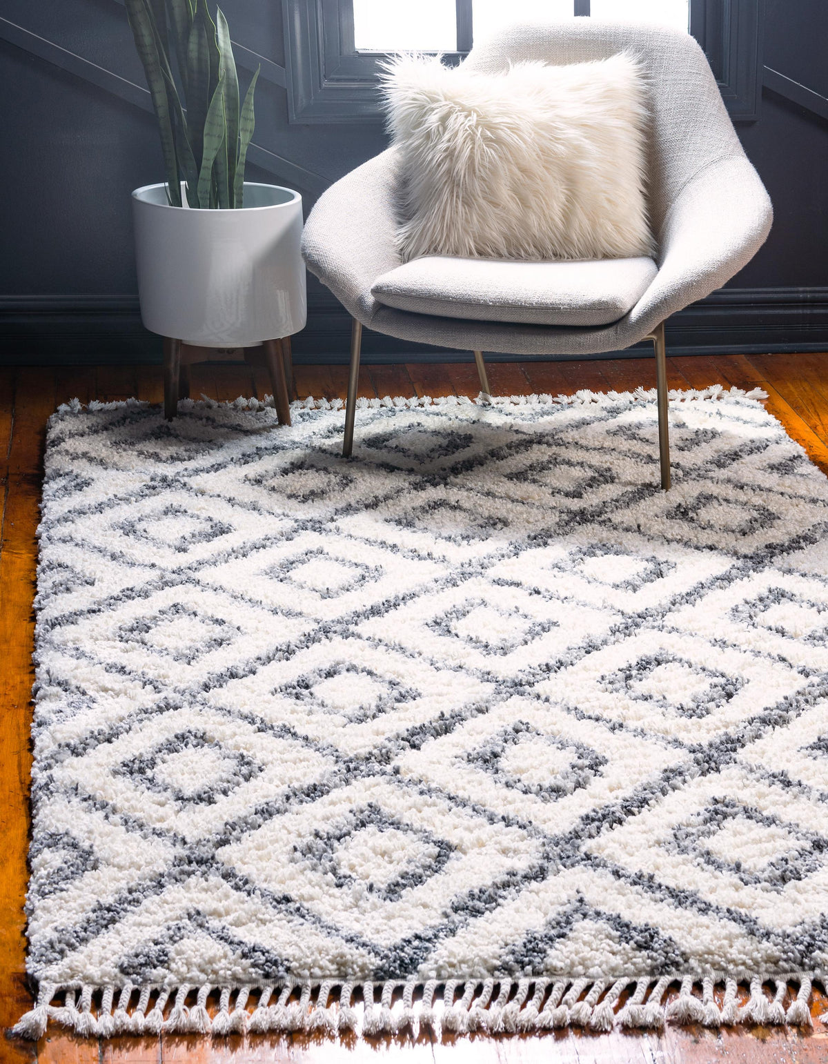 Aubrac – Diamond Lattice Shag Rug