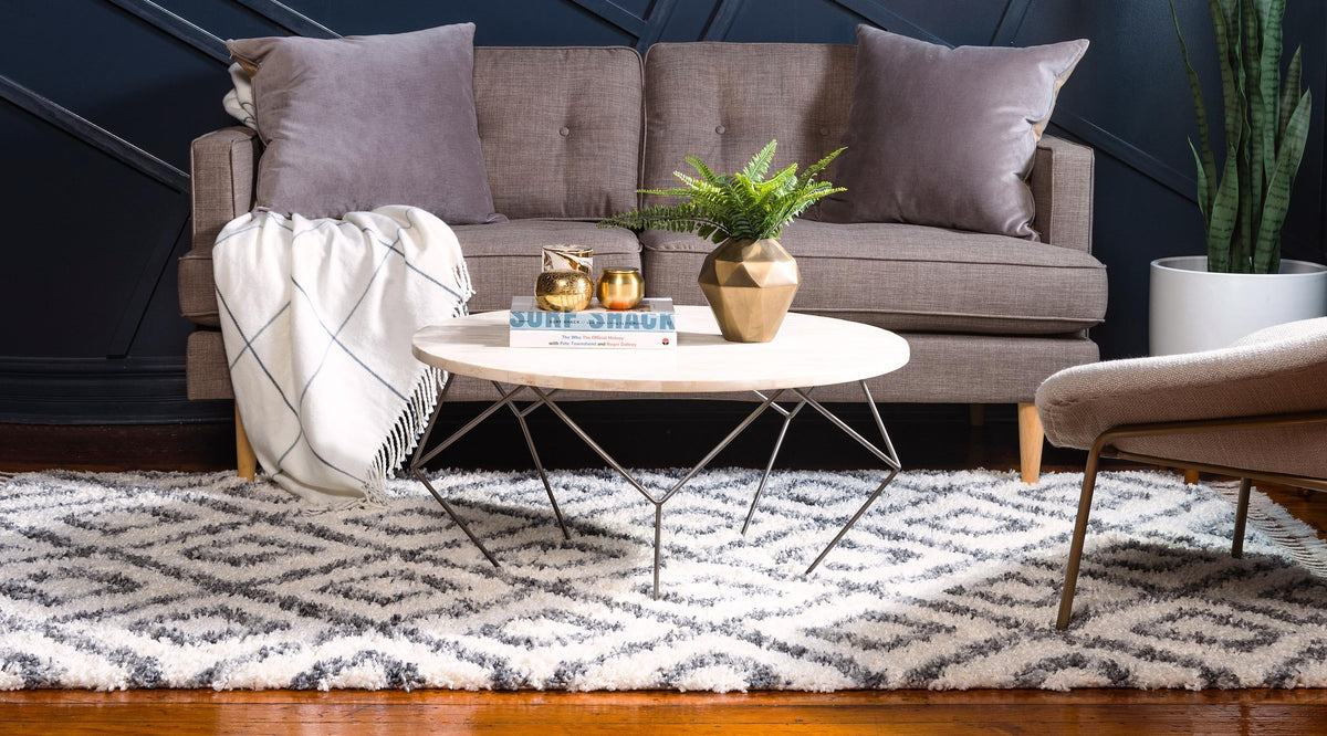 Aubrac – Diamond Lattice Shag Rug