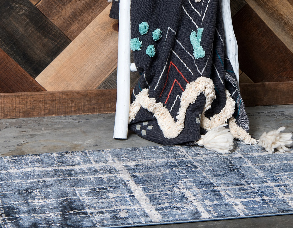 Manon – Distressed-Look Modern Area Rug