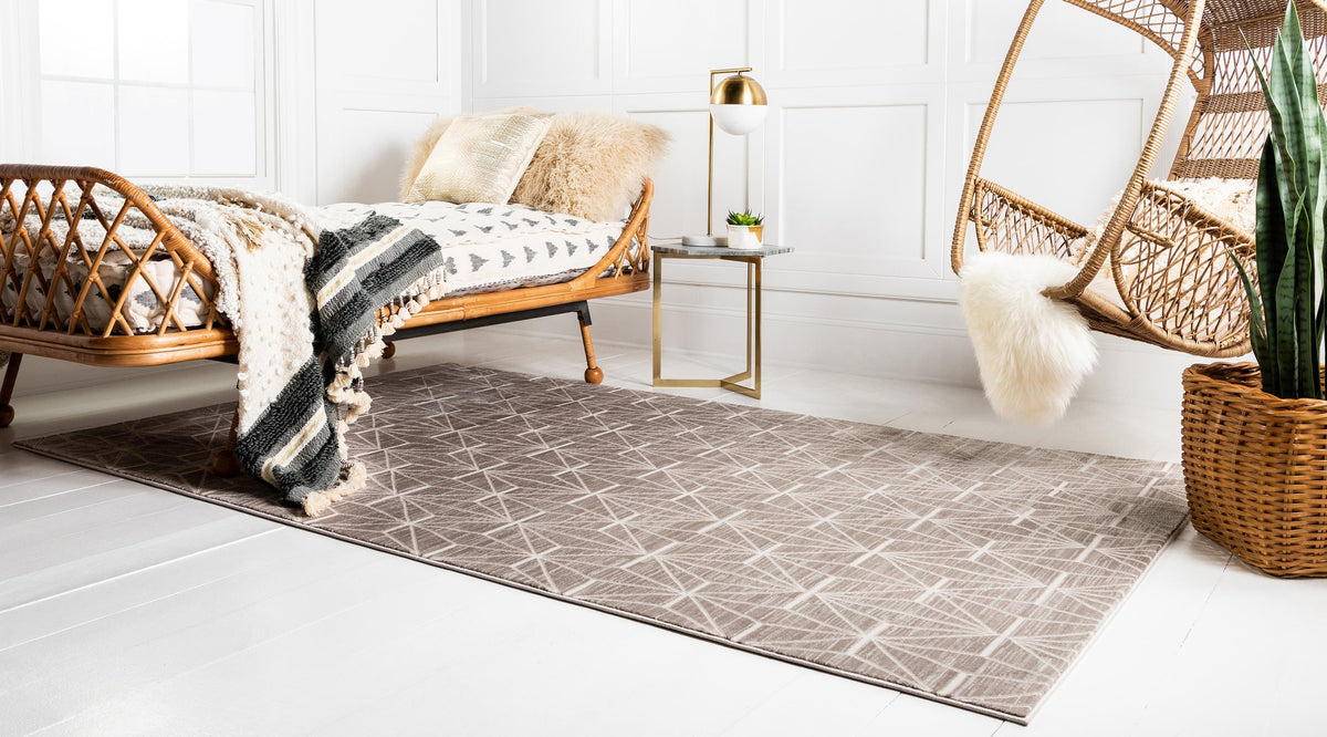 Elodie – Geometric Pattern Modern Rug