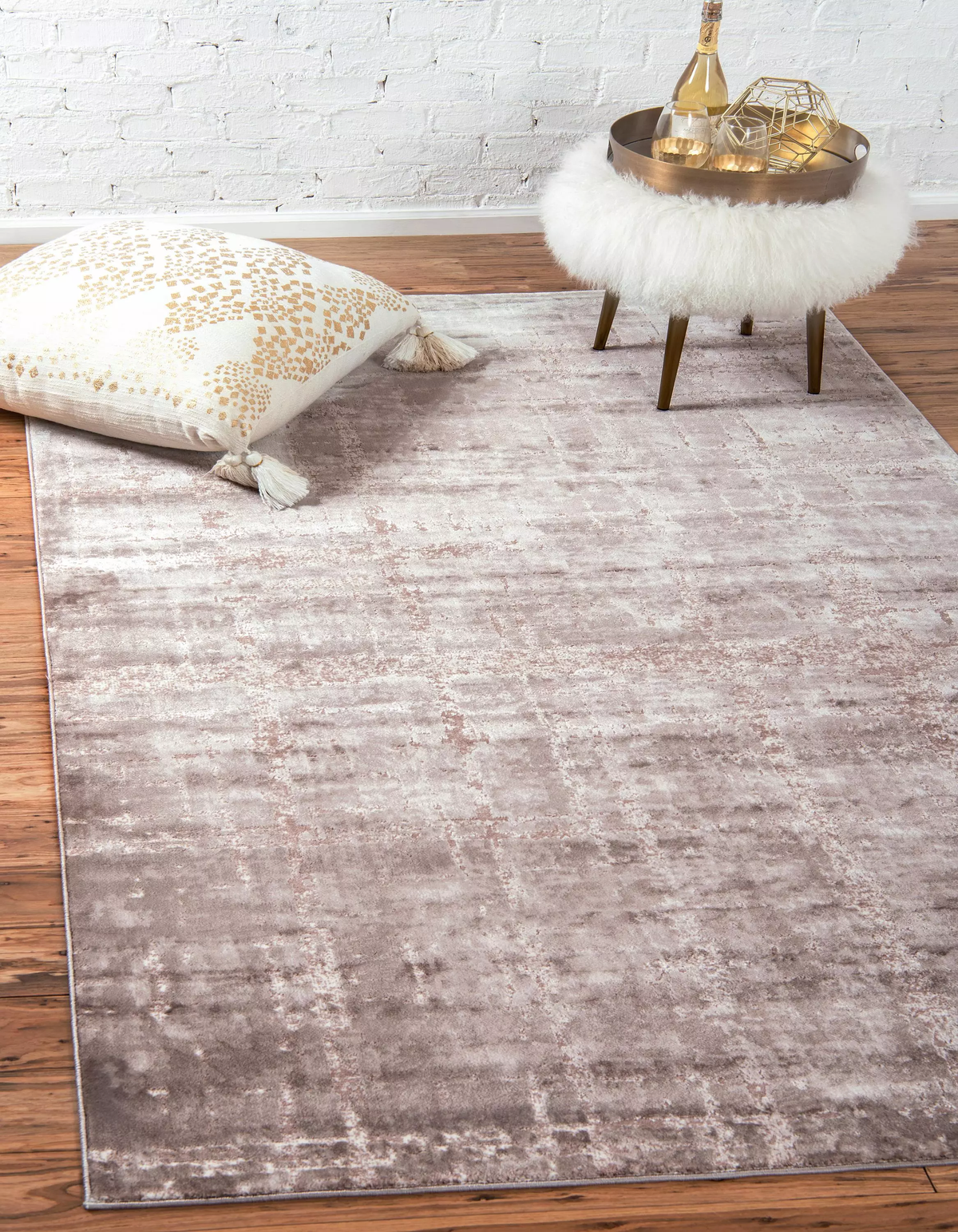 Manon – Distressed-Look Modern Area Rug