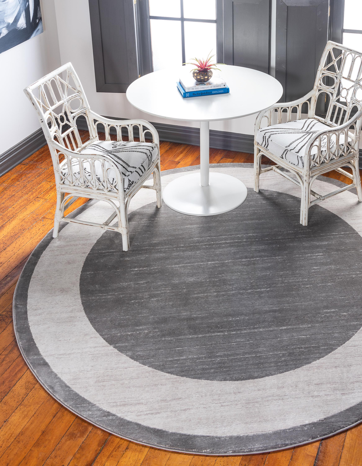 Blois – Simple Border Modern Area Rug