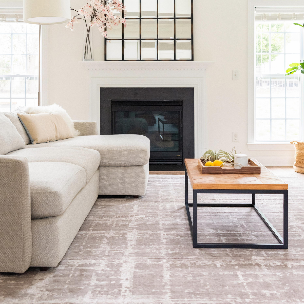 Manon – Distressed-Look Modern Area Rug