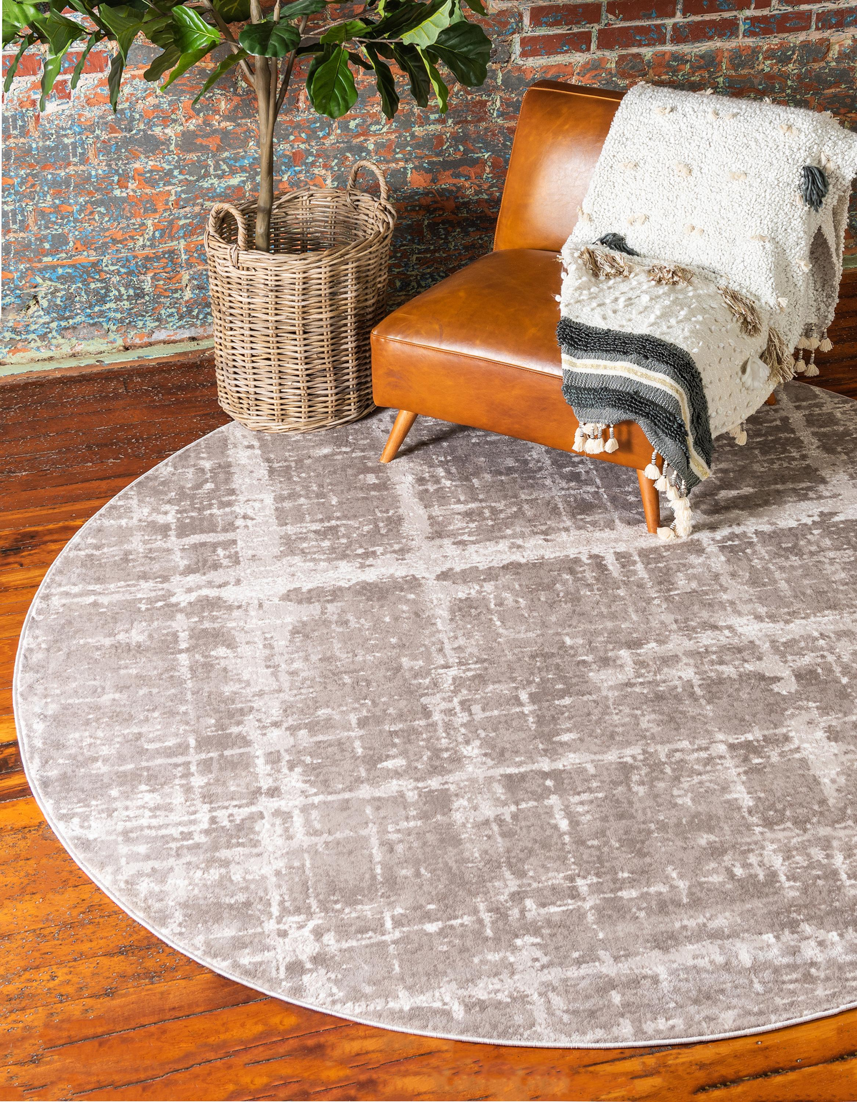 Manon – Distressed-Look Modern Area Rug