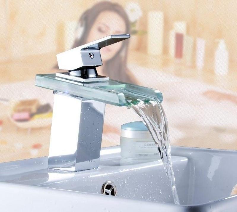 Tamarisk – Colour-Changing LED Basin Tap