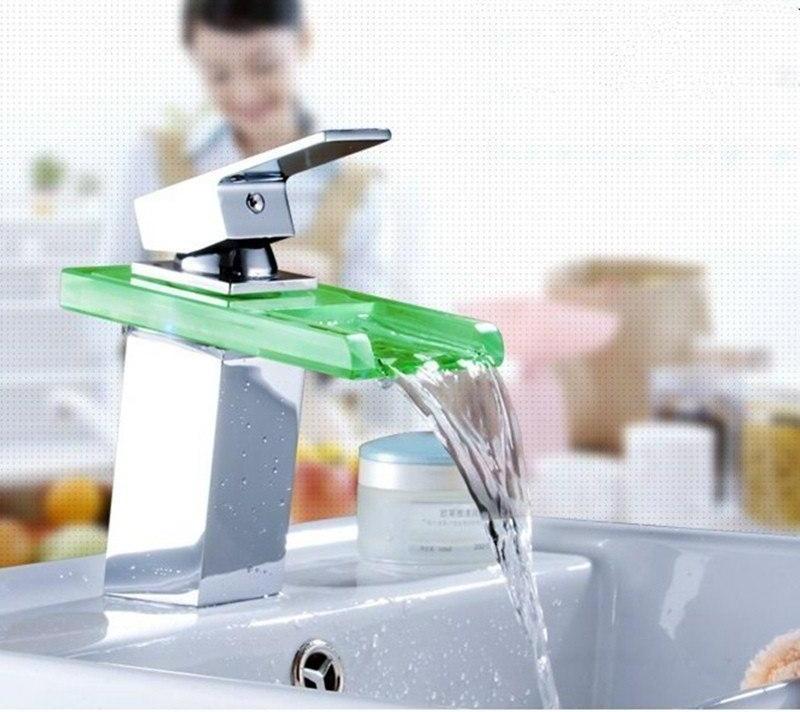 Tamarisk – Colour-Changing LED Basin Tap