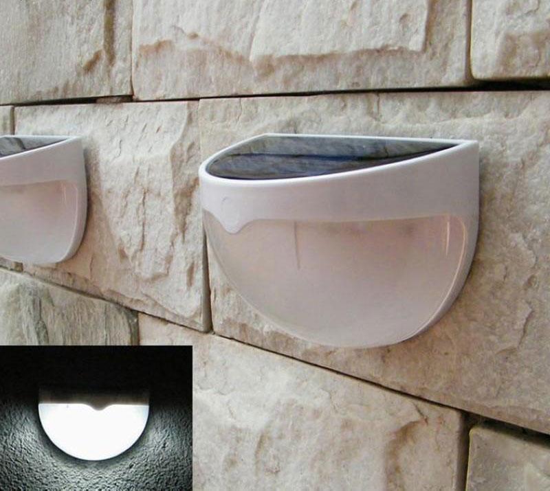 Hoshi – Solar Dusk-to-Dawn Wall Light