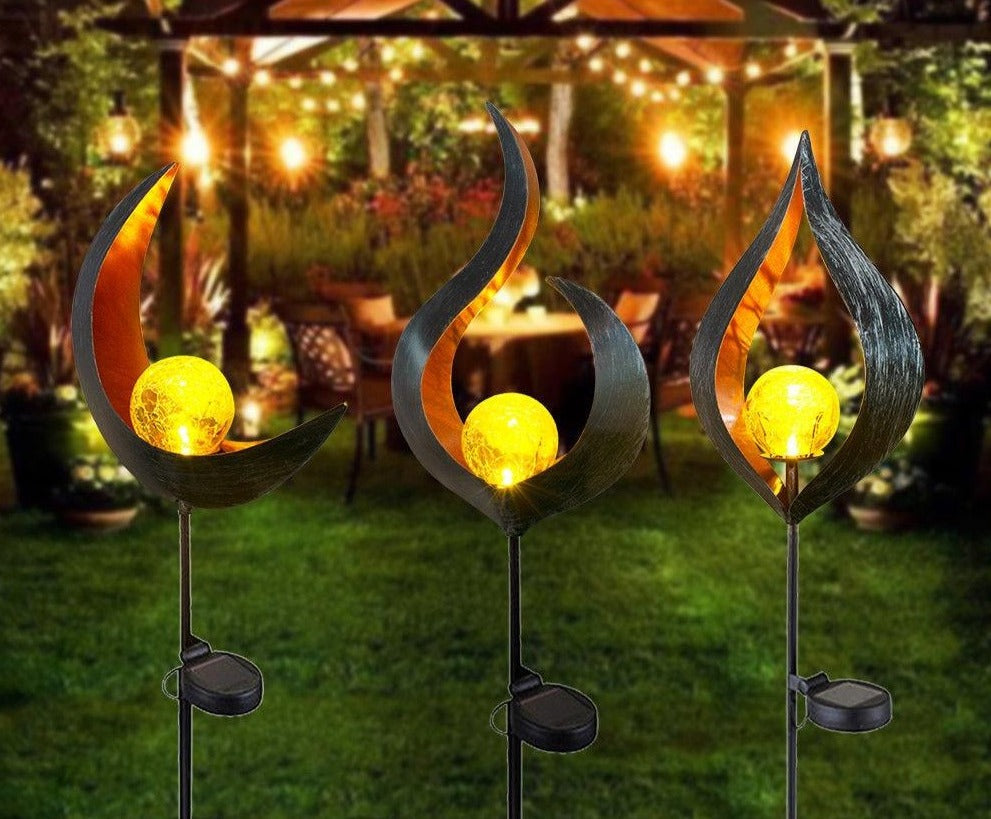 Fenja – Solar Flame-Effect Garden Stake Light