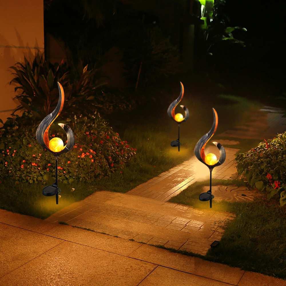 Fenja – Solar Flame-Effect Garden Stake Light