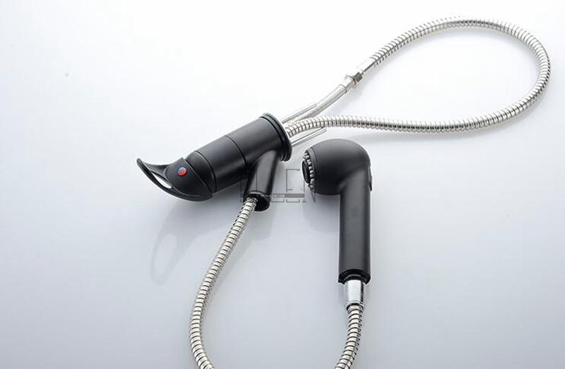 Ravenna – Pull-Out Spray Swivel Kitchen Mixer