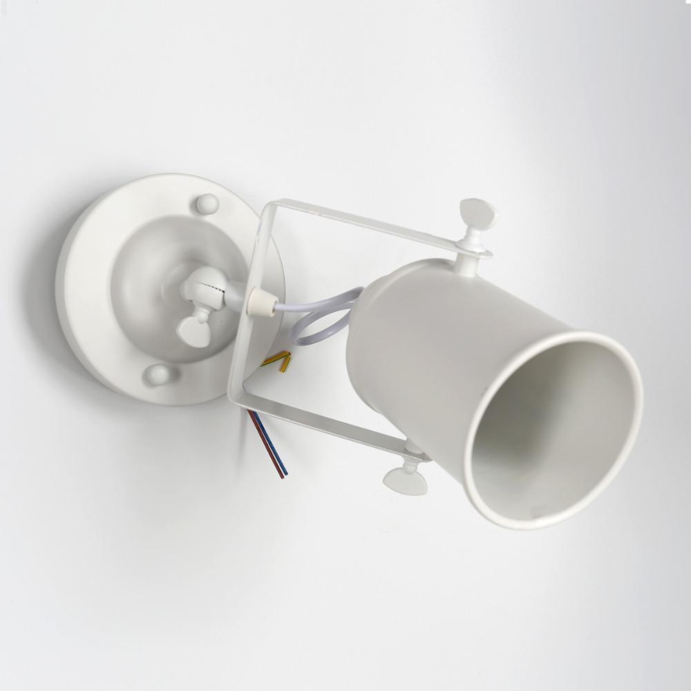Aspen – Adjustable Matte Metal Bedside Wall Light