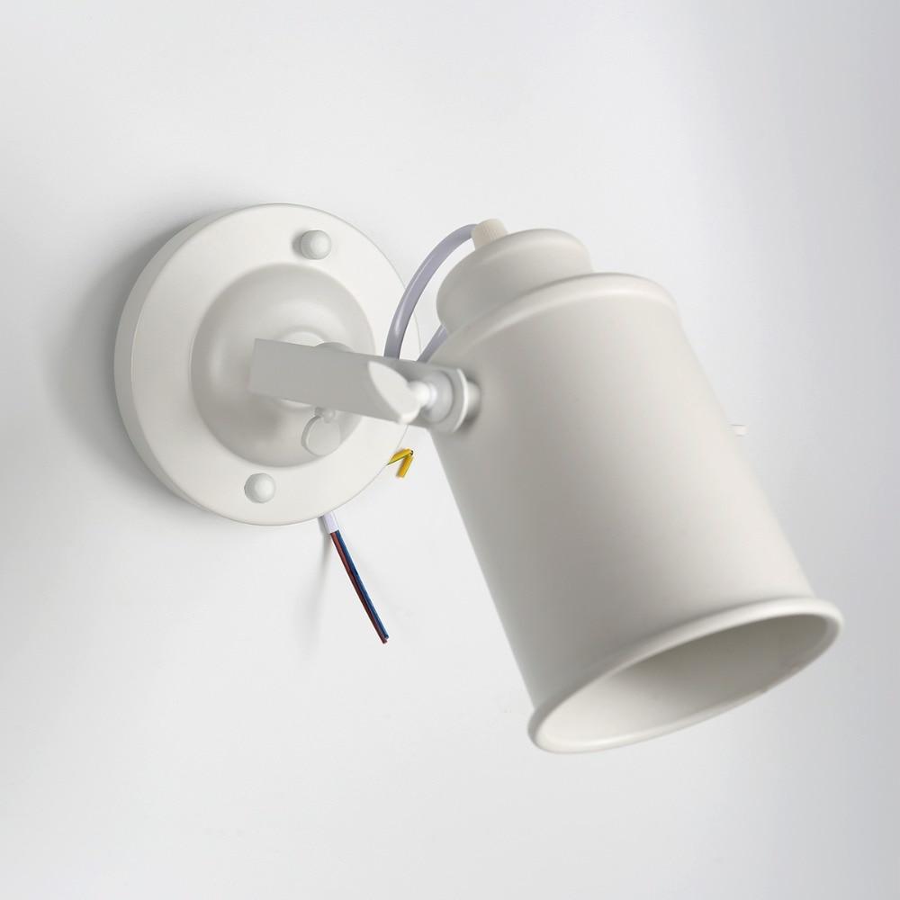 Aspen – Adjustable Matte Metal Bedside Wall Light