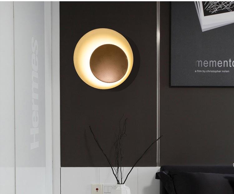 Crescent – Two-Tone Macaron LED Wall Light