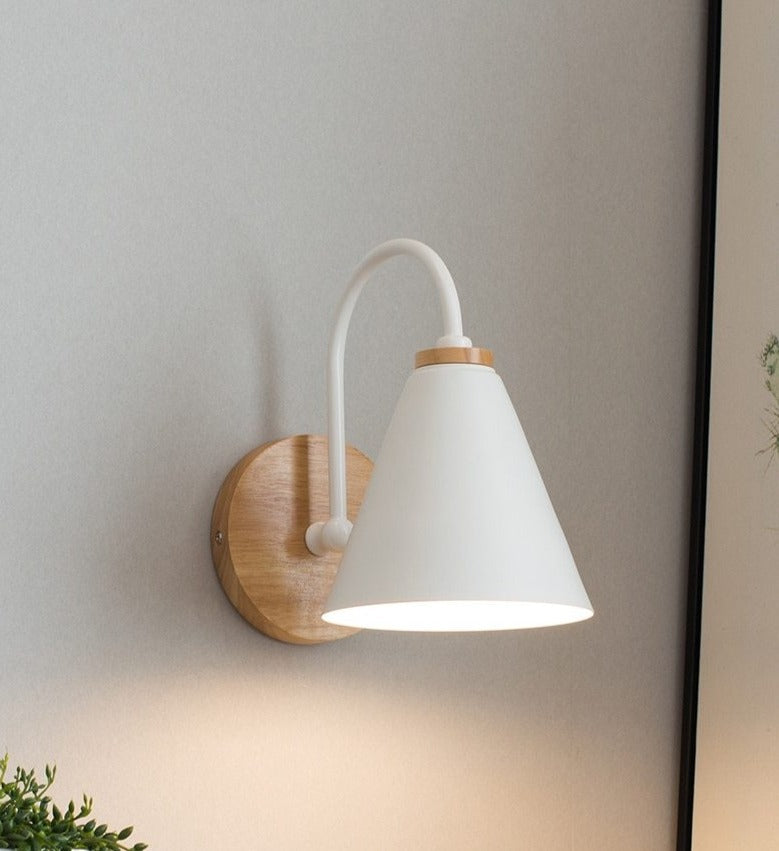 Asolo – Adjustable Angle Metal Wall Light