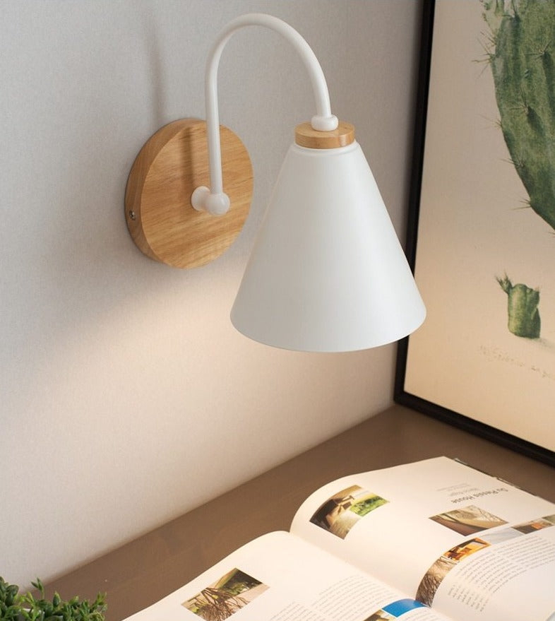 Asolo – Adjustable Angle Metal Wall Light