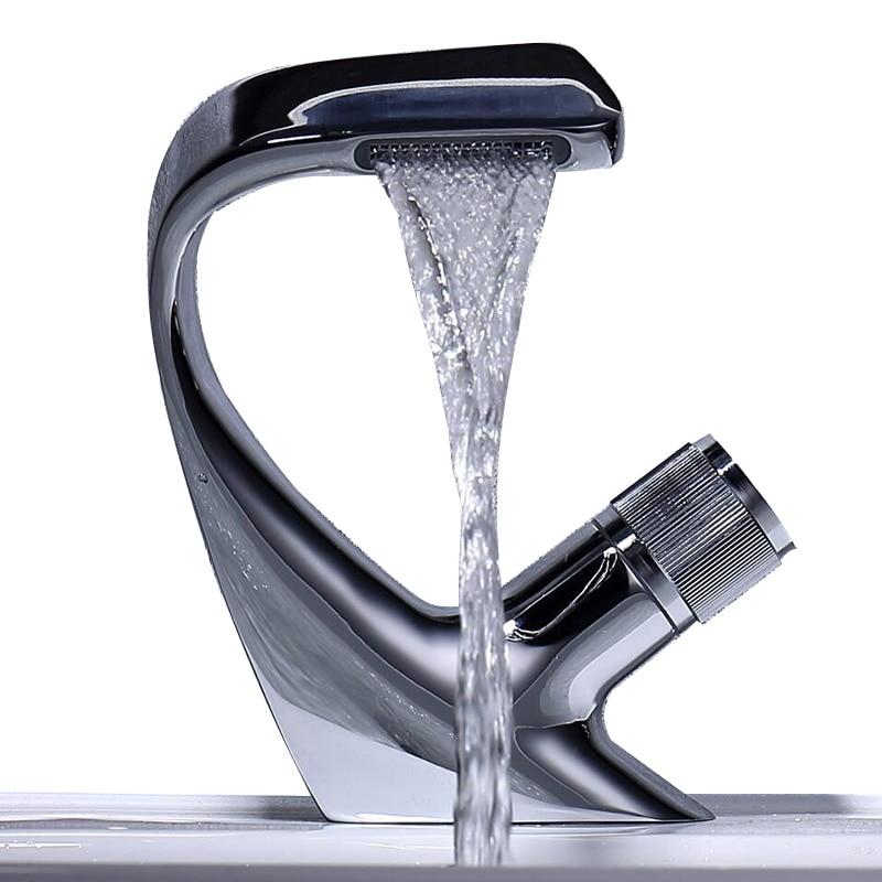 Brook – Solid Brass Waterfall Basin Mixer