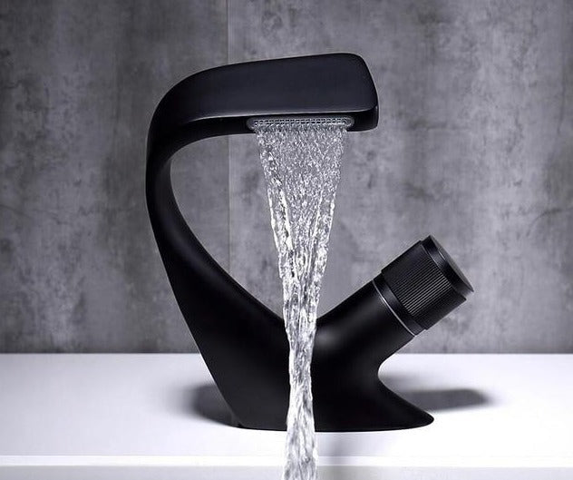 Brook – Solid Brass Waterfall Basin Mixer