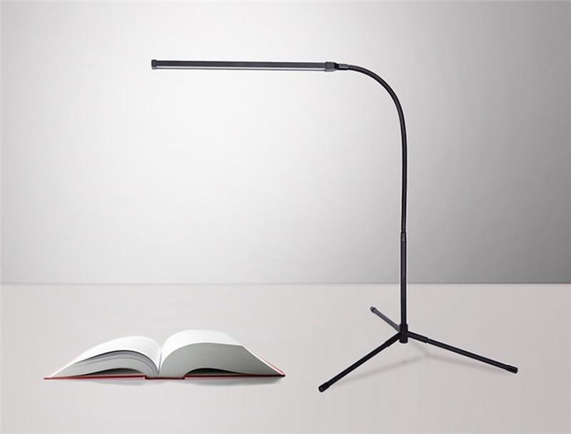 Frost – USB-Powered Rotating LED Floor Lamp