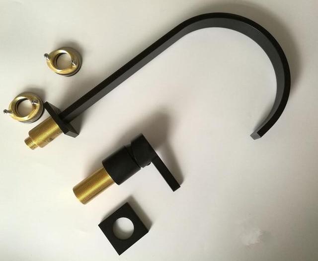 Juniper – Long-Reach Two-Hole Basin Faucet
