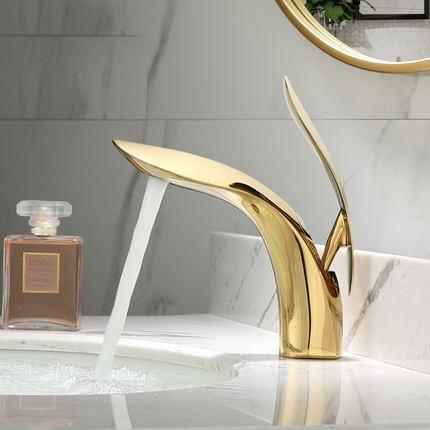 Sierra – Single-Lever Brass Basin Faucet in Six Finishes