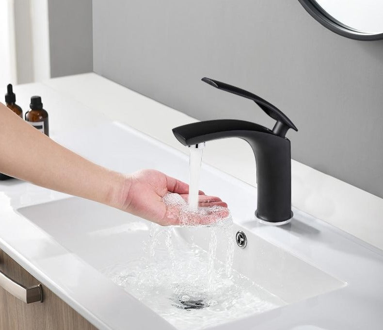 Ember – Single-Lever Brass Basin Mixer Tap