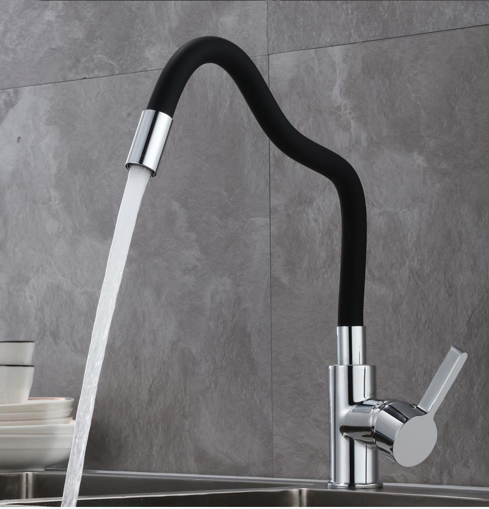 Willow – Flexible-Neck Kitchen Mixer with Sprayer