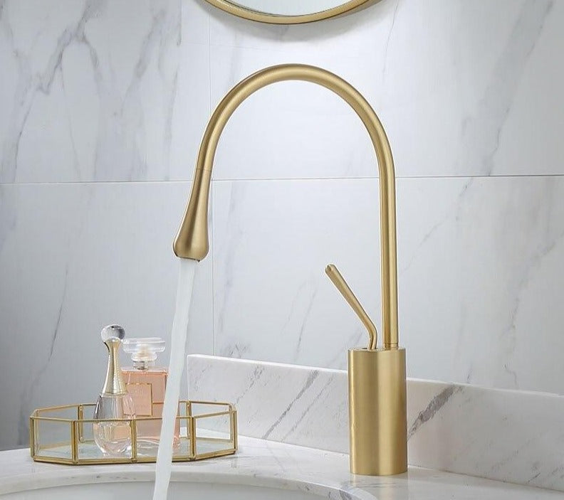 Alder – Tall Swivel-Spout Brass Basin Faucet