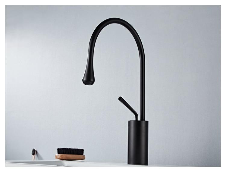 Alder – Tall Swivel-Spout Brass Basin Faucet