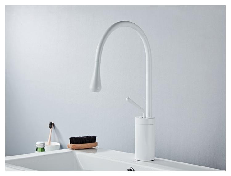Alder – Tall Swivel-Spout Brass Basin Faucet