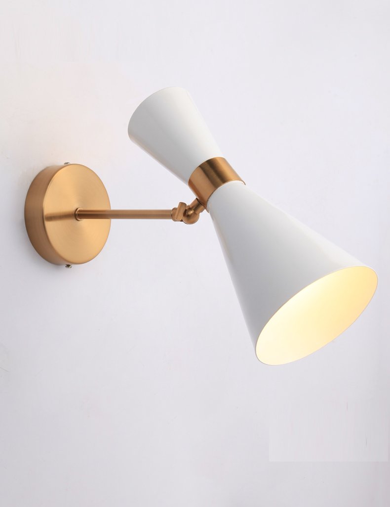 Dune – Minimalist Adjustable Wall Reading Light