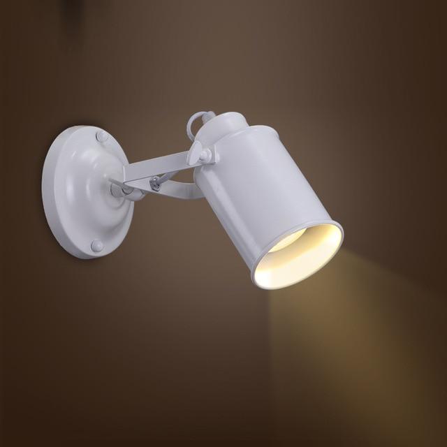 Aspen – Adjustable Matte Metal Bedside Wall Light