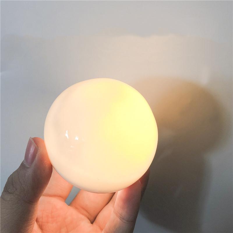 Arezzo – Ceramic Shell Pearl Night Light