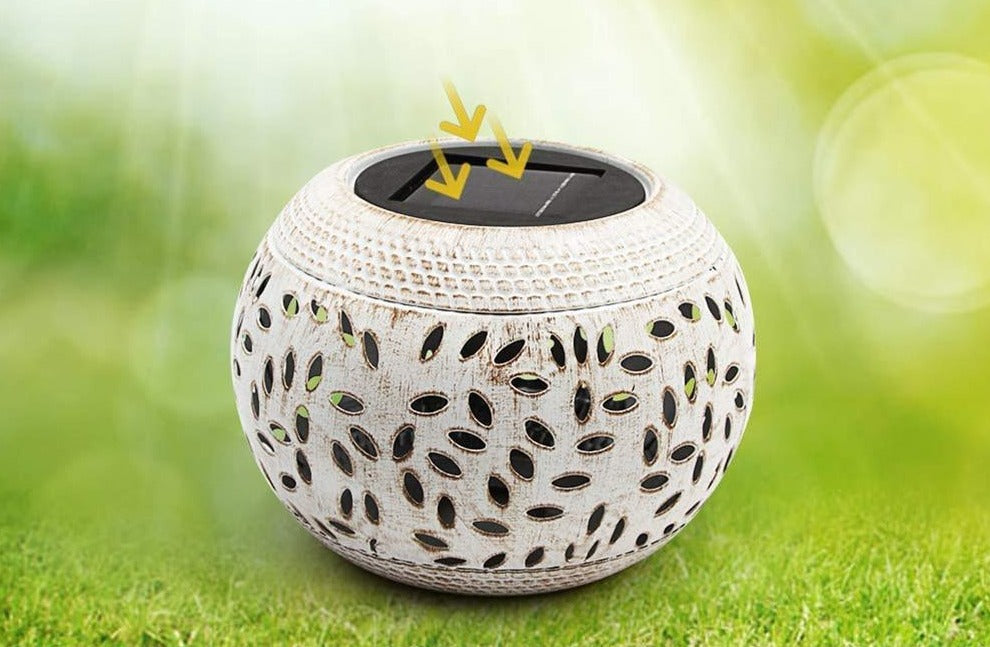 Amalfi – Globe Petal Cut-Out Solar Lantern
