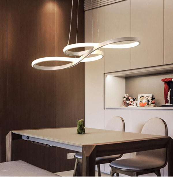 Mugen – Looped Acrylic LED Chandelier