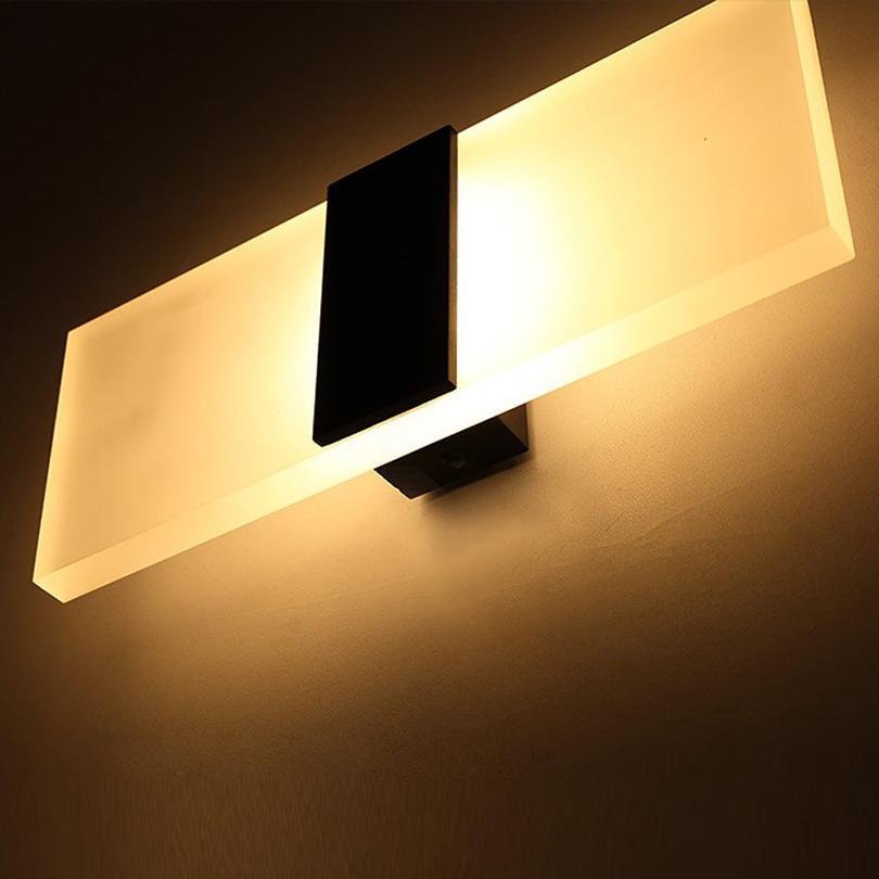 Beckett – Acrylic Strip LED Wall Light