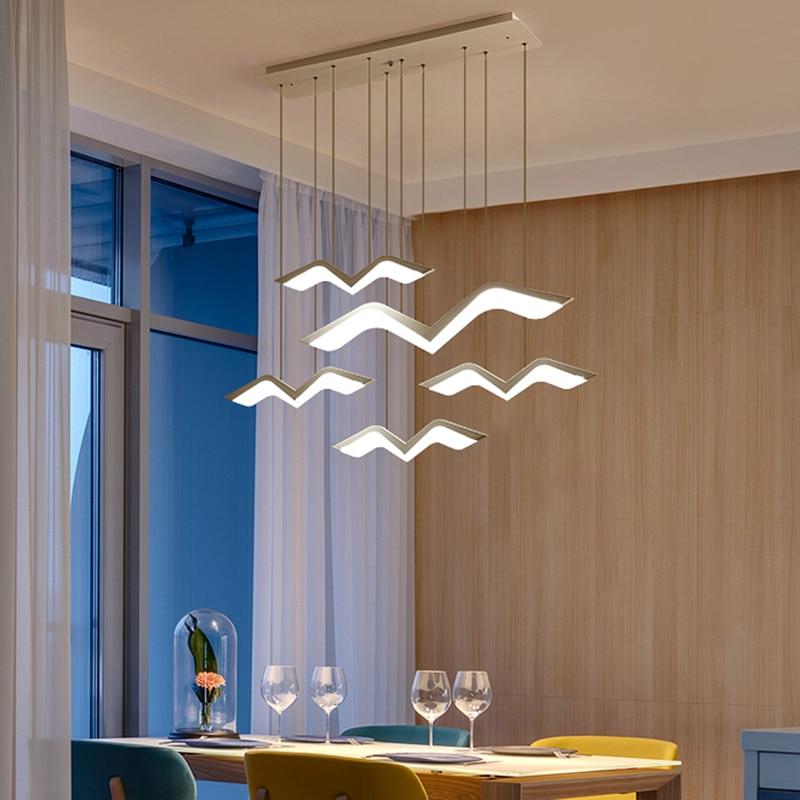 Alcyon – Bird-in-Flight LED Pendant Cluster