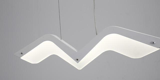 Alcyon – Bird-in-Flight LED Pendant Cluster